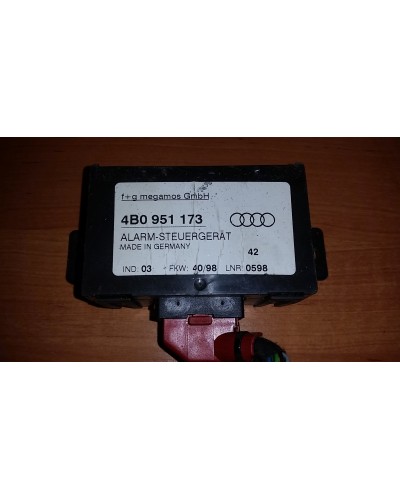 4B0951173 AUDİ ALARM KONTROL ROLESİ
